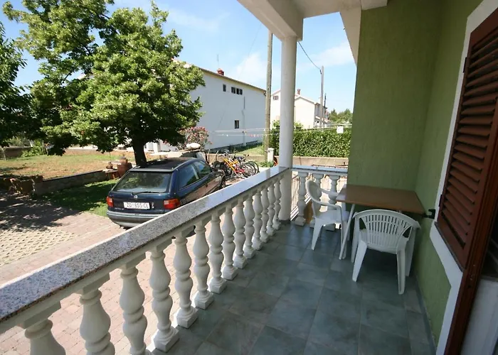 And With Parking Space Starigrad, Paklenica - 6606 Vendégház 3*