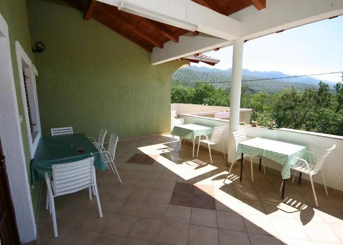 Apartments And Rooms With Parking Space Starigrad, Paklenica - 6606 Starigrad Paklenica
