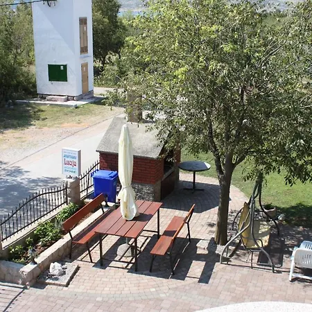 And With Parking Space Starigrad, Paklenica - 6606 3* 斯塔利格拉德-帕克利尼卡
