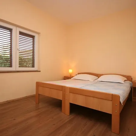 Guest house Apartments And Rooms With Parking Space Starigrad, Paklenica - 6606 Starigrad Paklenica