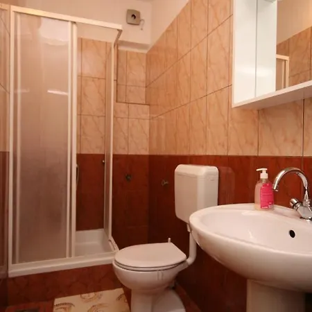 And With Parking Space Starigrad, Paklenica - 6606 Vendégház 3*