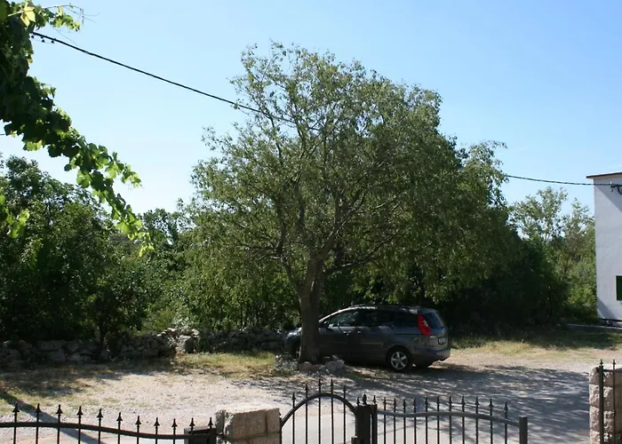 And With Parking Space Starigrad, Paklenica - 6606 게스트하우스 스타리그라드 파클레니차